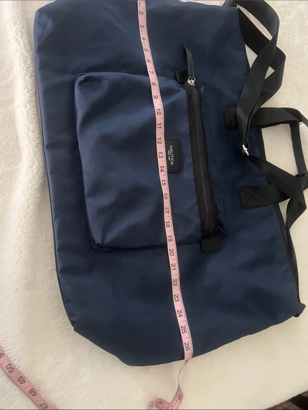 Nautica unisex Navy Blue Travel Duffel with Black Straps never used